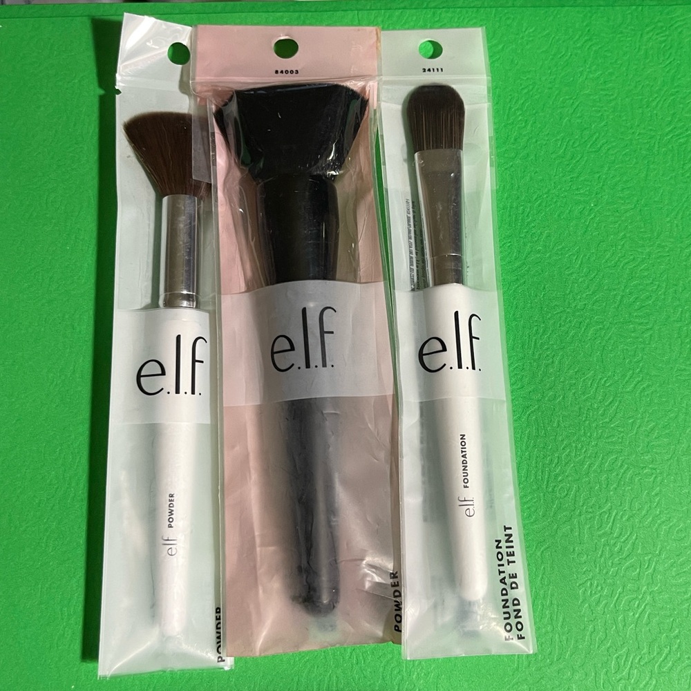 e.l.f. 2 powder and 1 foundation brushes NWT